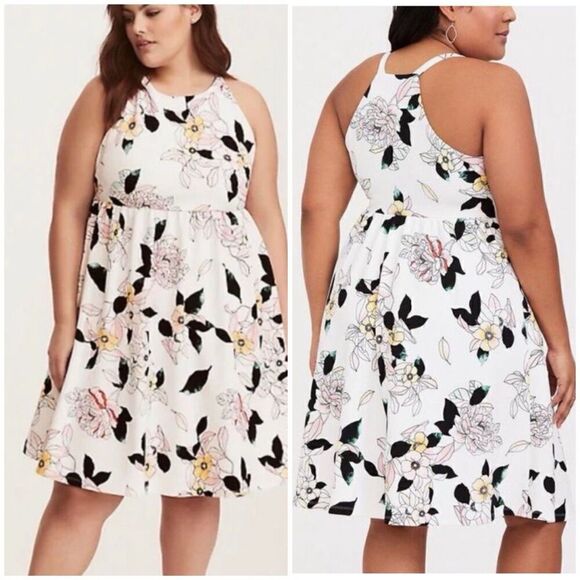 Torrid White Floral Sleeveless Knee Length Skater Dress Stretch Size 2 Casual - Picture 1 of 10